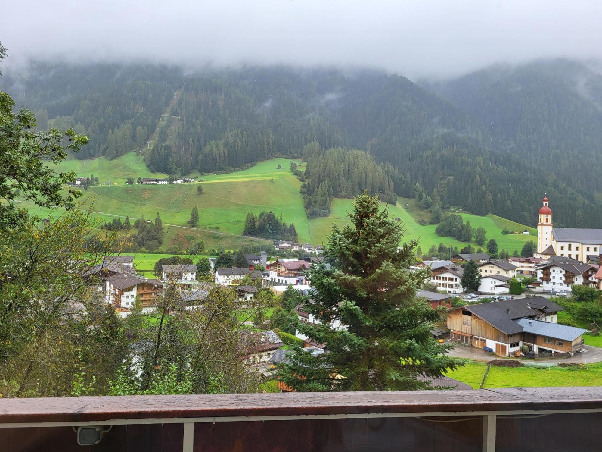 Pension Terra Neustift im Stubaital Buitenkant foto