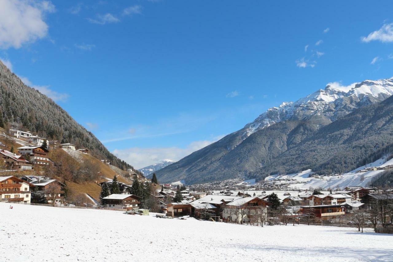 Pension Terra Neustift im Stubaital Buitenkant foto